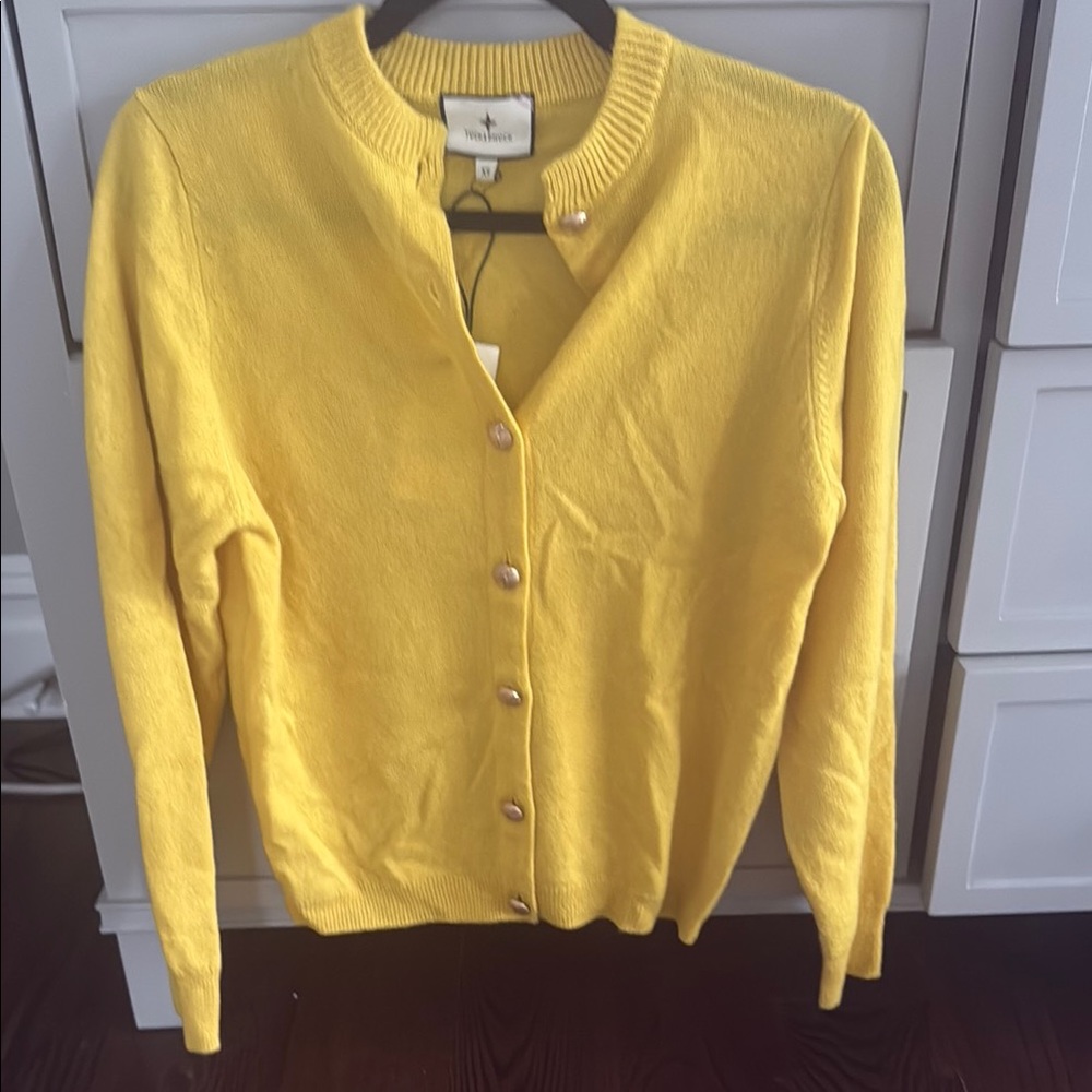Tuckernuck Yellow Cardigan Sweater Classic Knit